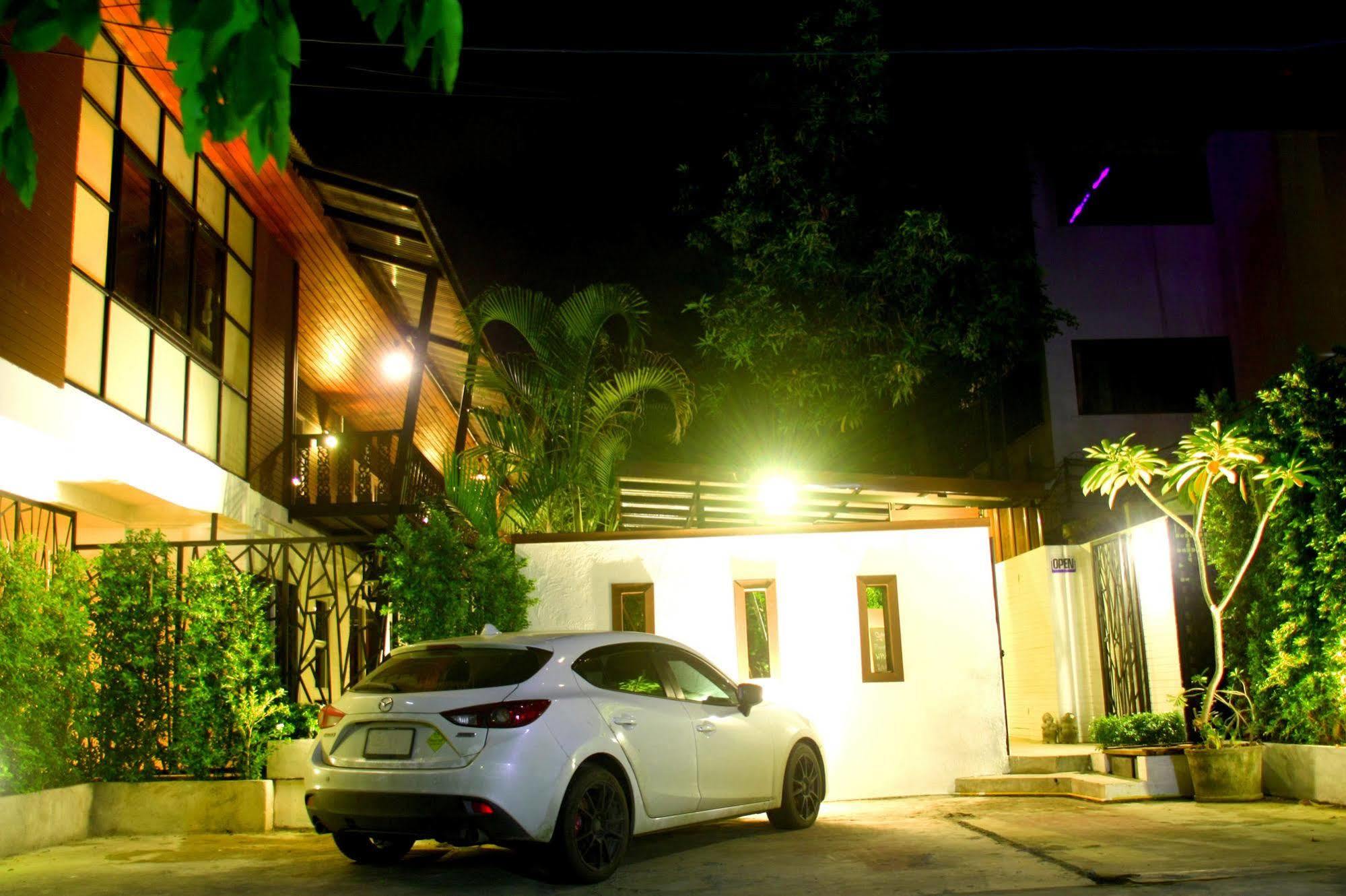 Hotel Ganesha House