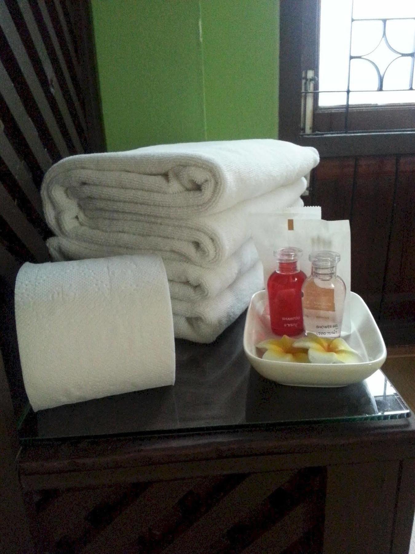 Sirikamsan House 3*