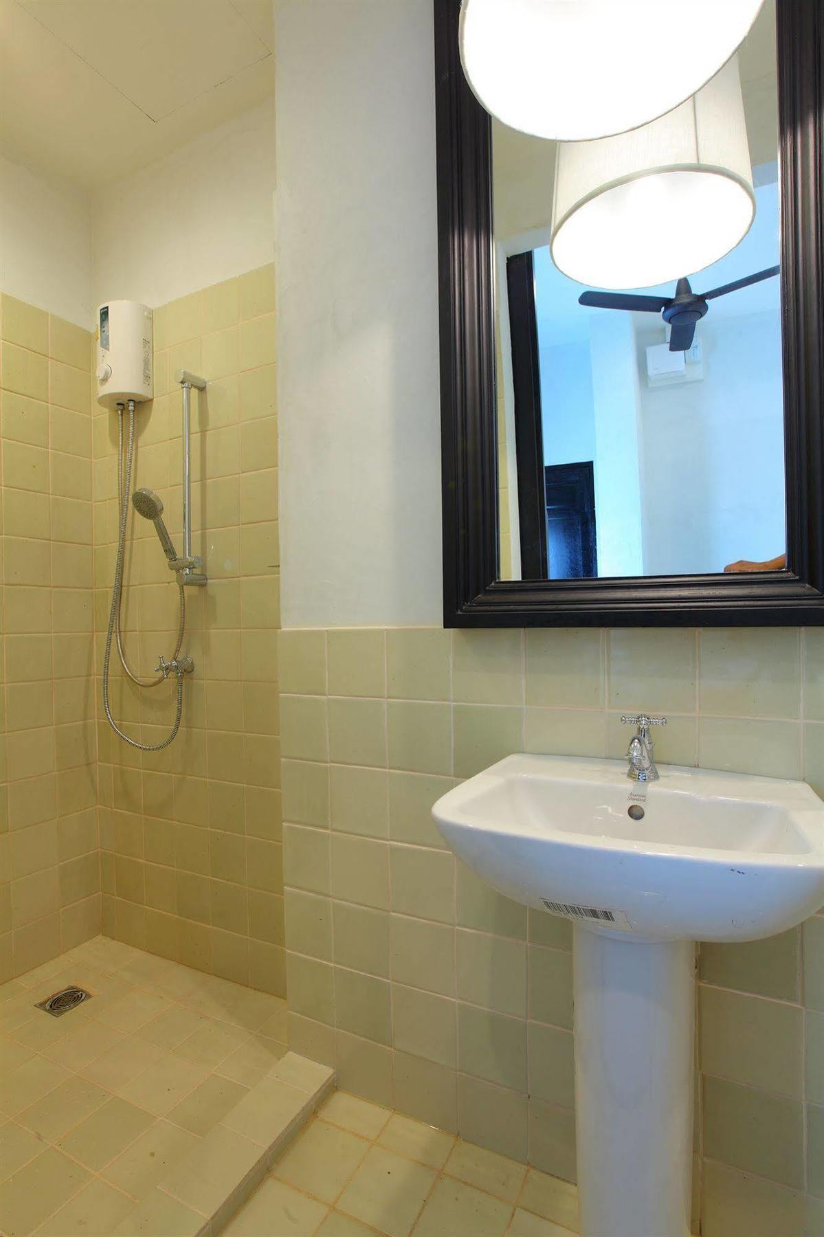 99 The Gallery Hotel- Sha Extra Plus Hotel 3*