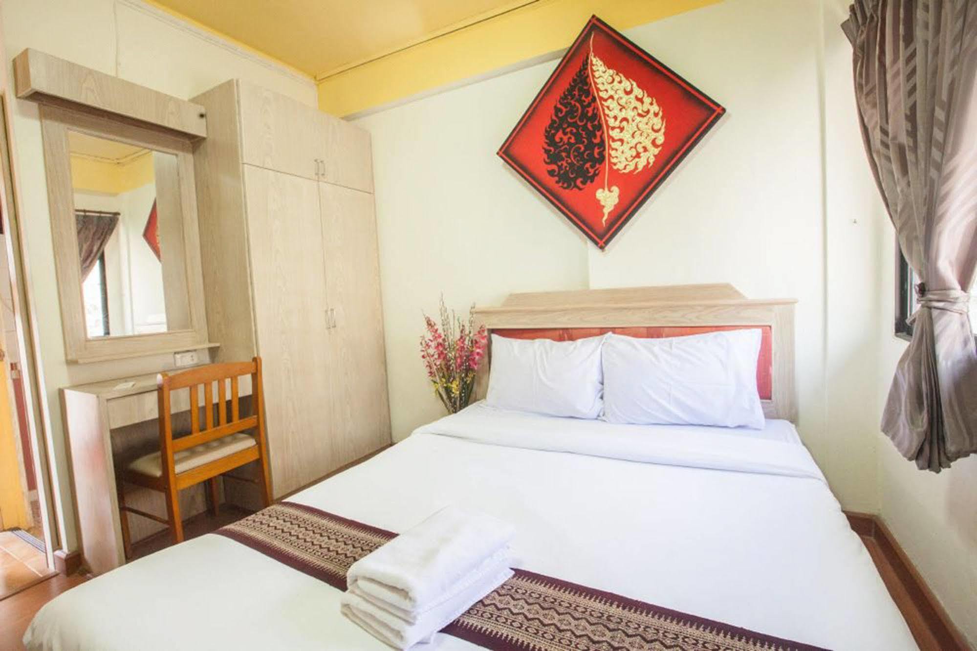 Place Hotel 2*