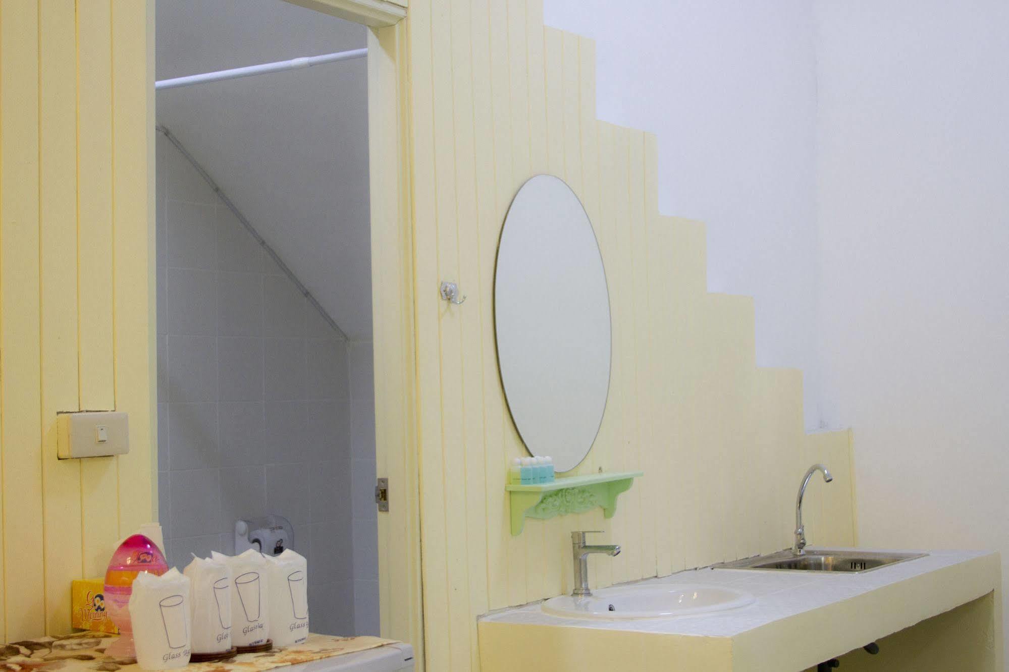 Hotel The Nimman 13