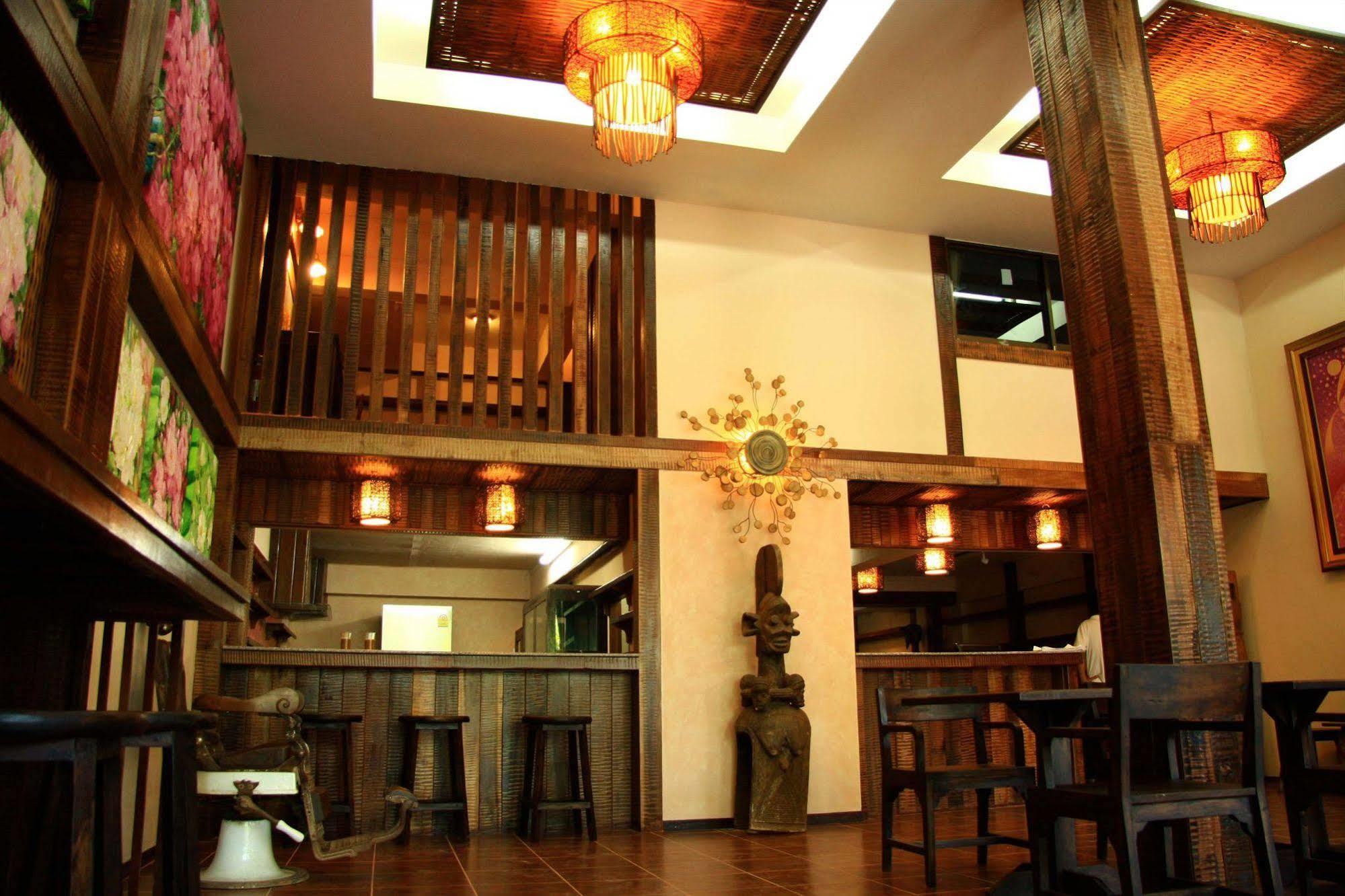 Hotel 1 Nimman Gallery Chiang Mai