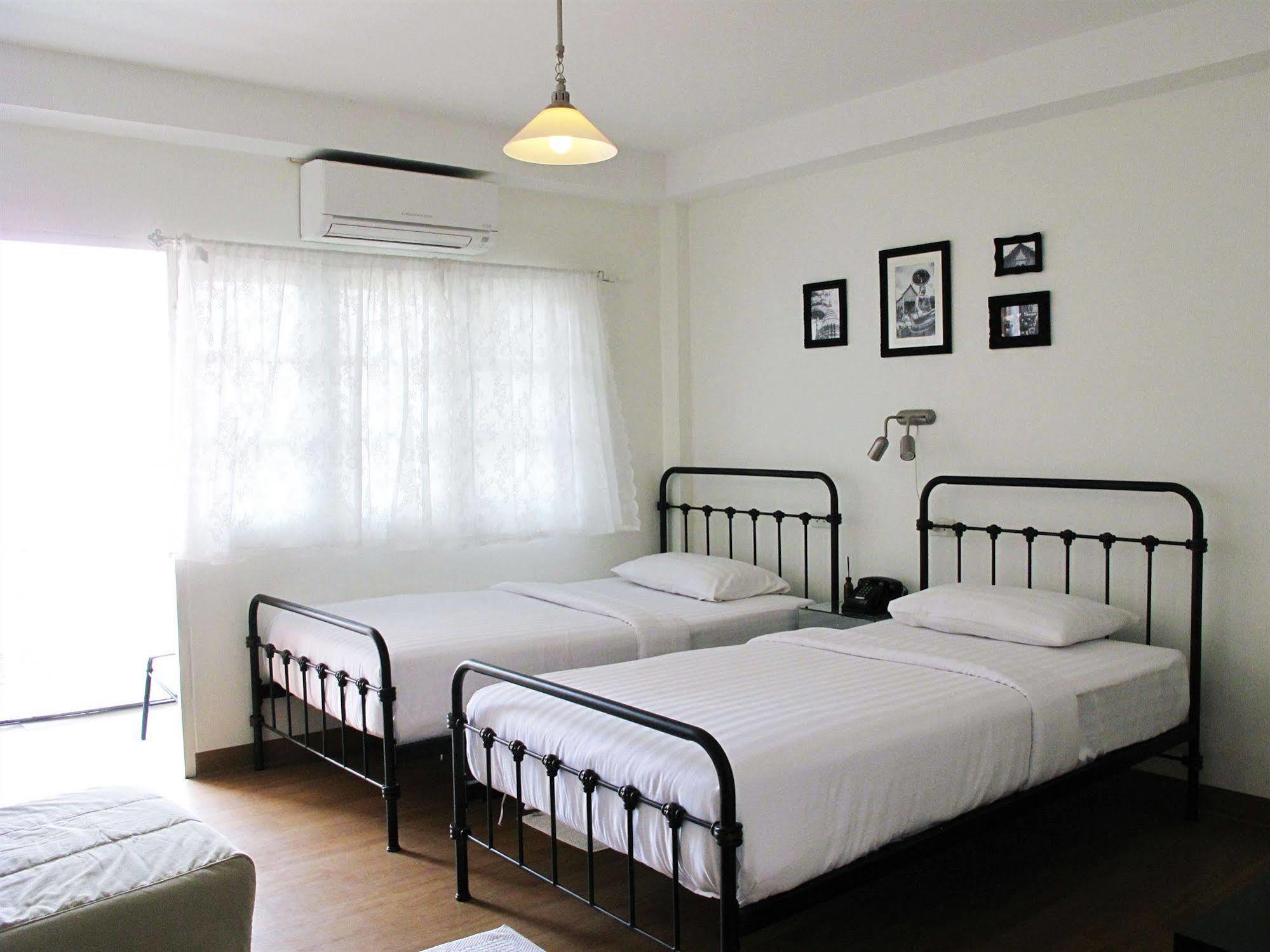 Hotel The Simply Chiangmai Vintage