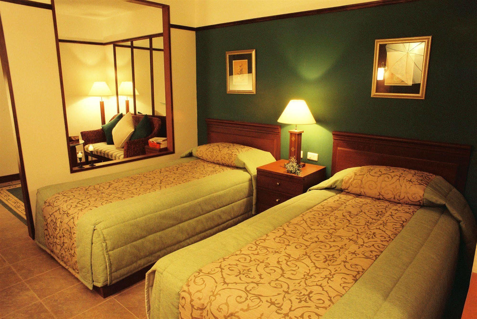Viangbua Mansion Hotel 3*