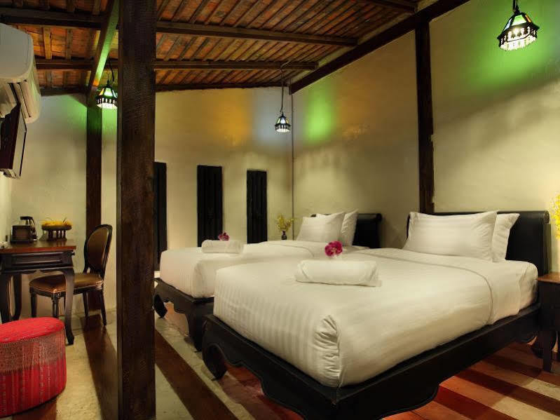 Nai Boutique House 2*