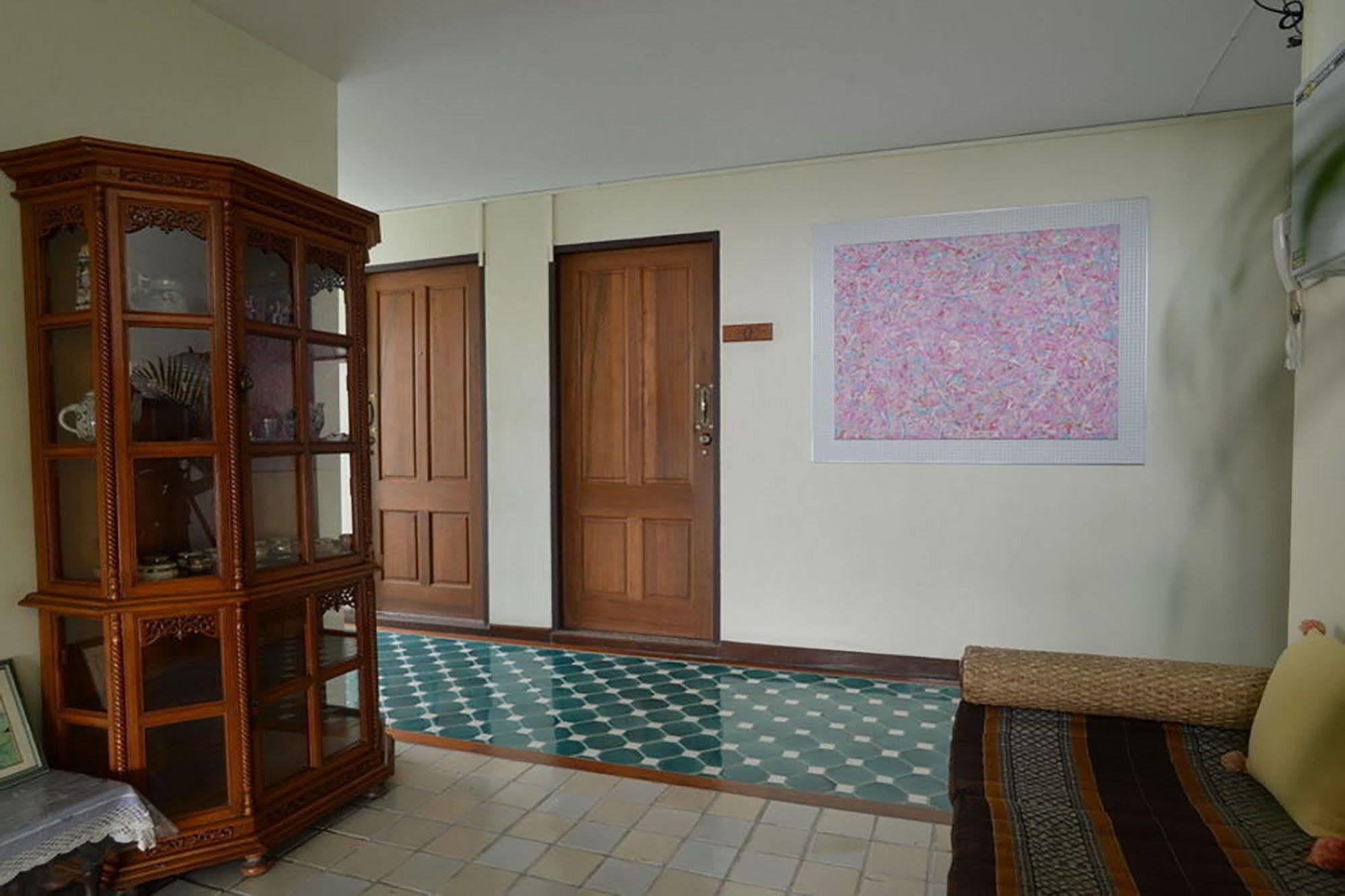 Hotel Sripat Sha Extra