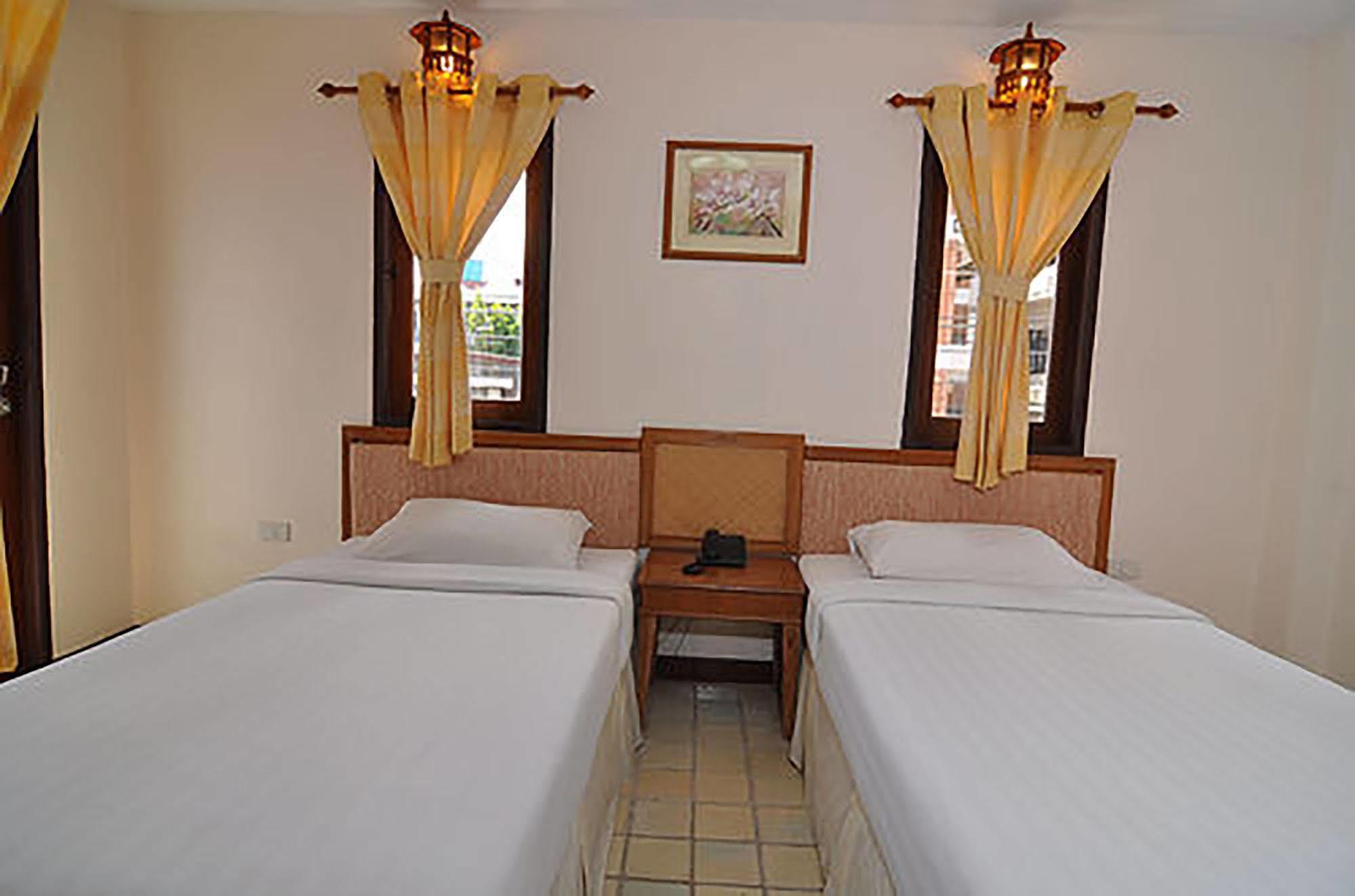 Sripat Sha Extra Hotel Chiang Mai