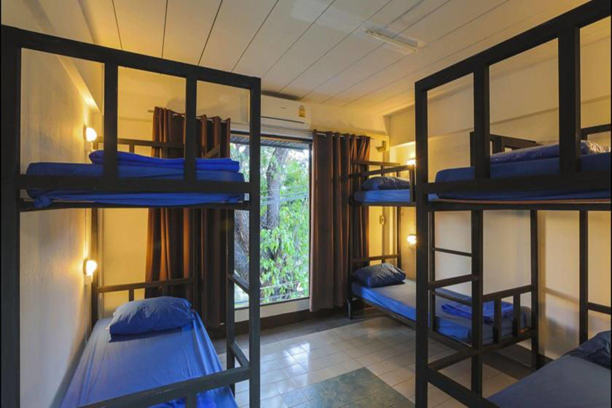 Cham Cha Hostel