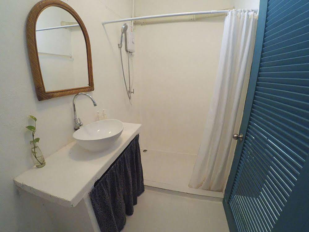 Hotel Ban Narai River 2*
