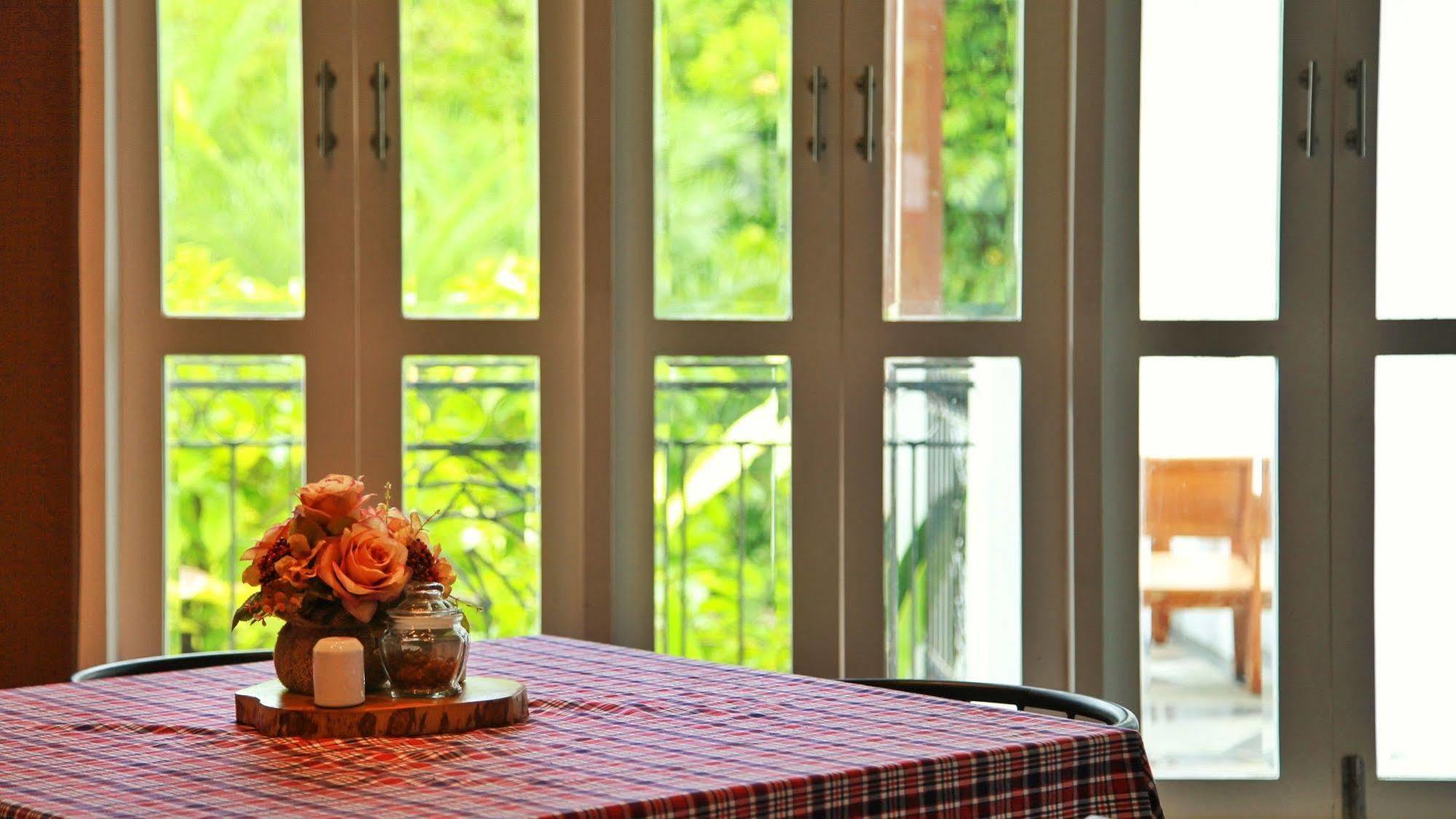 Hotel Monkey House 3*