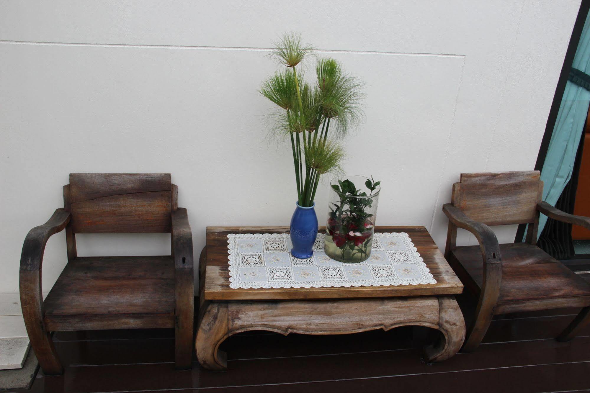 Monmuang 2*