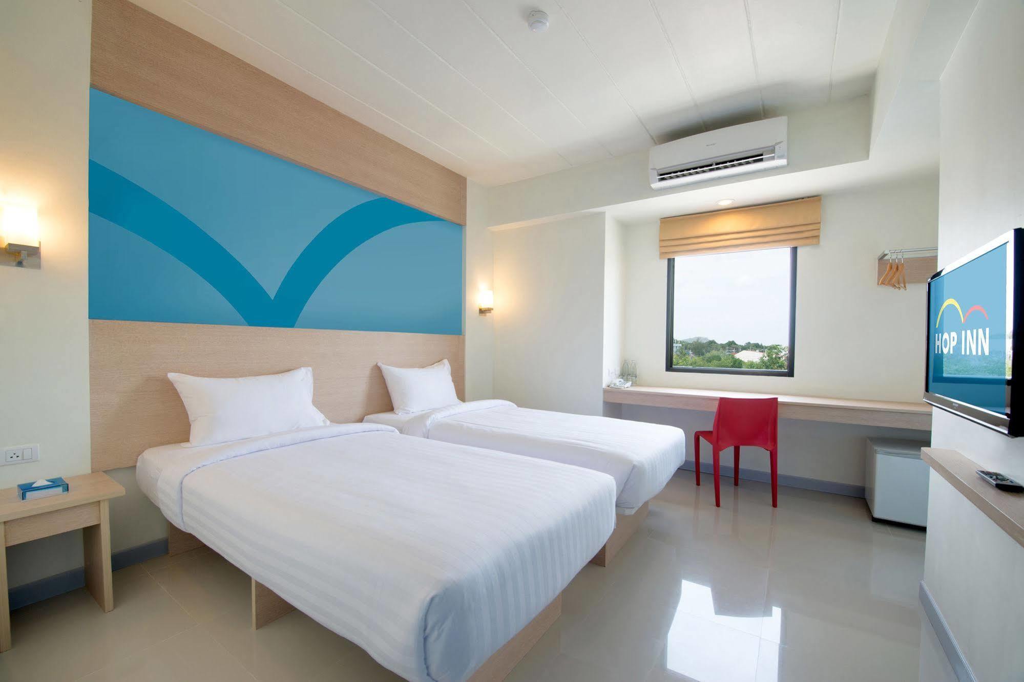 Hop Hotel
