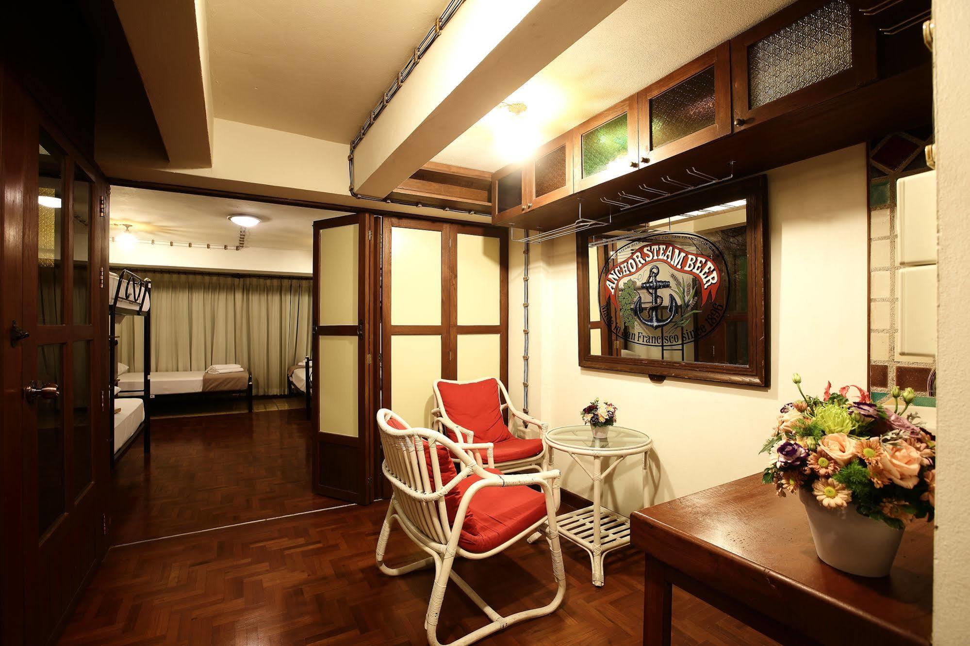 Hotel Pond 2*