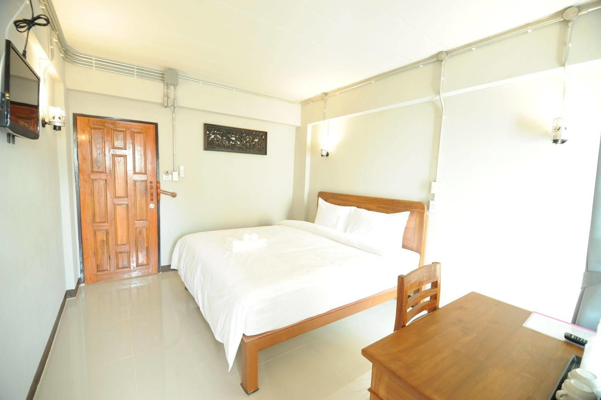Nanya 3* Chiang Mai