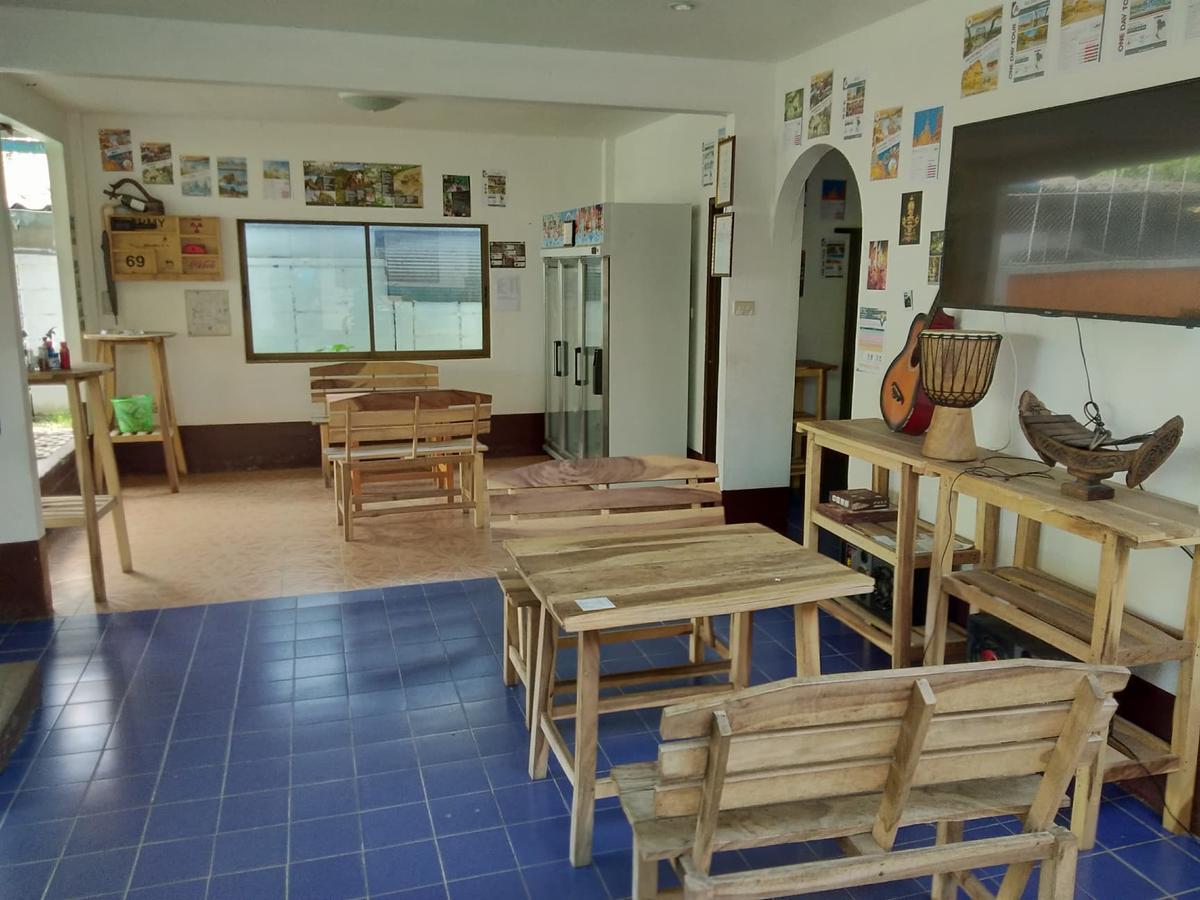 Cloud Hostel