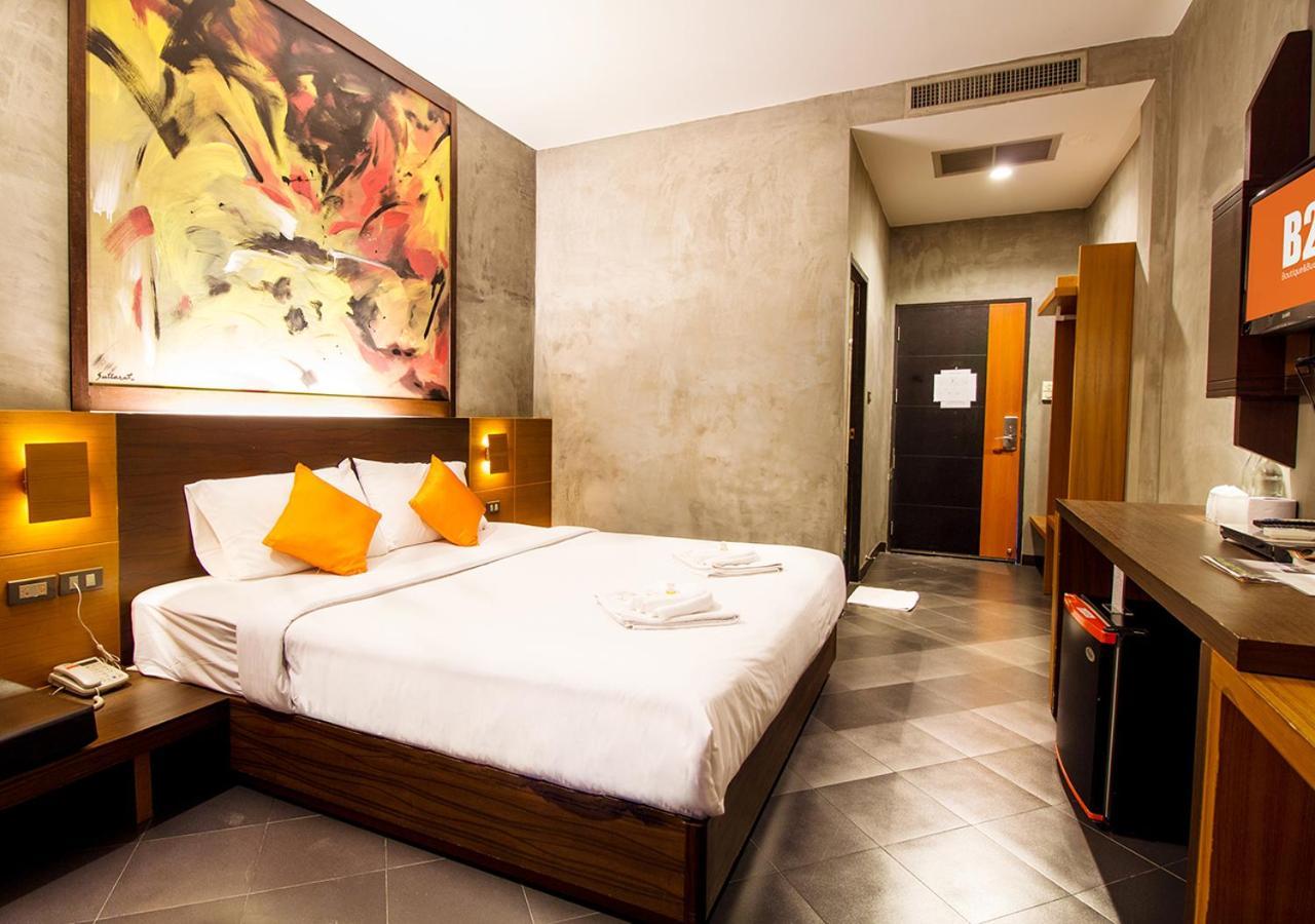 Hotel B2 Airport 3*