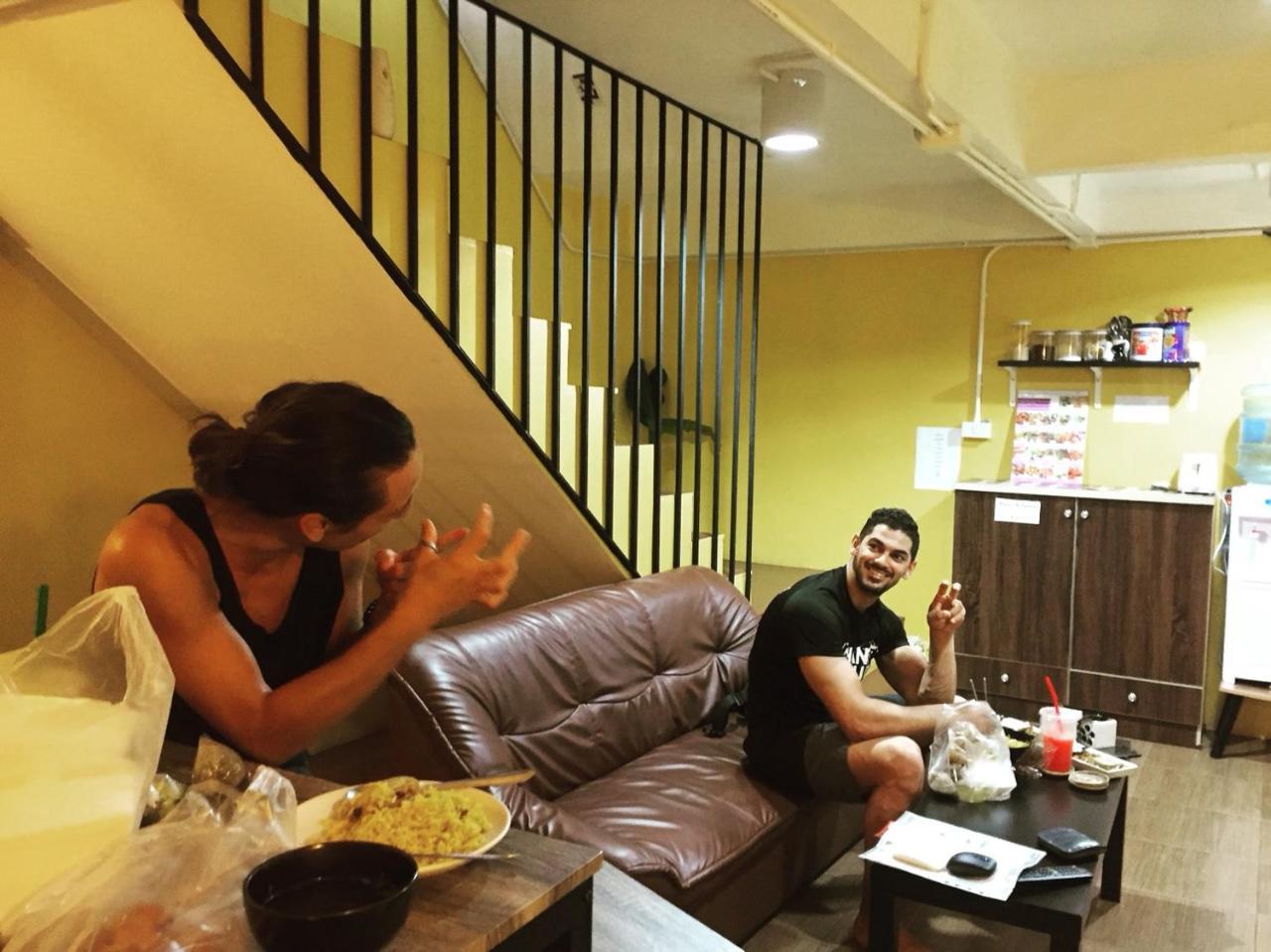 Artistel (adults Only) Hostel