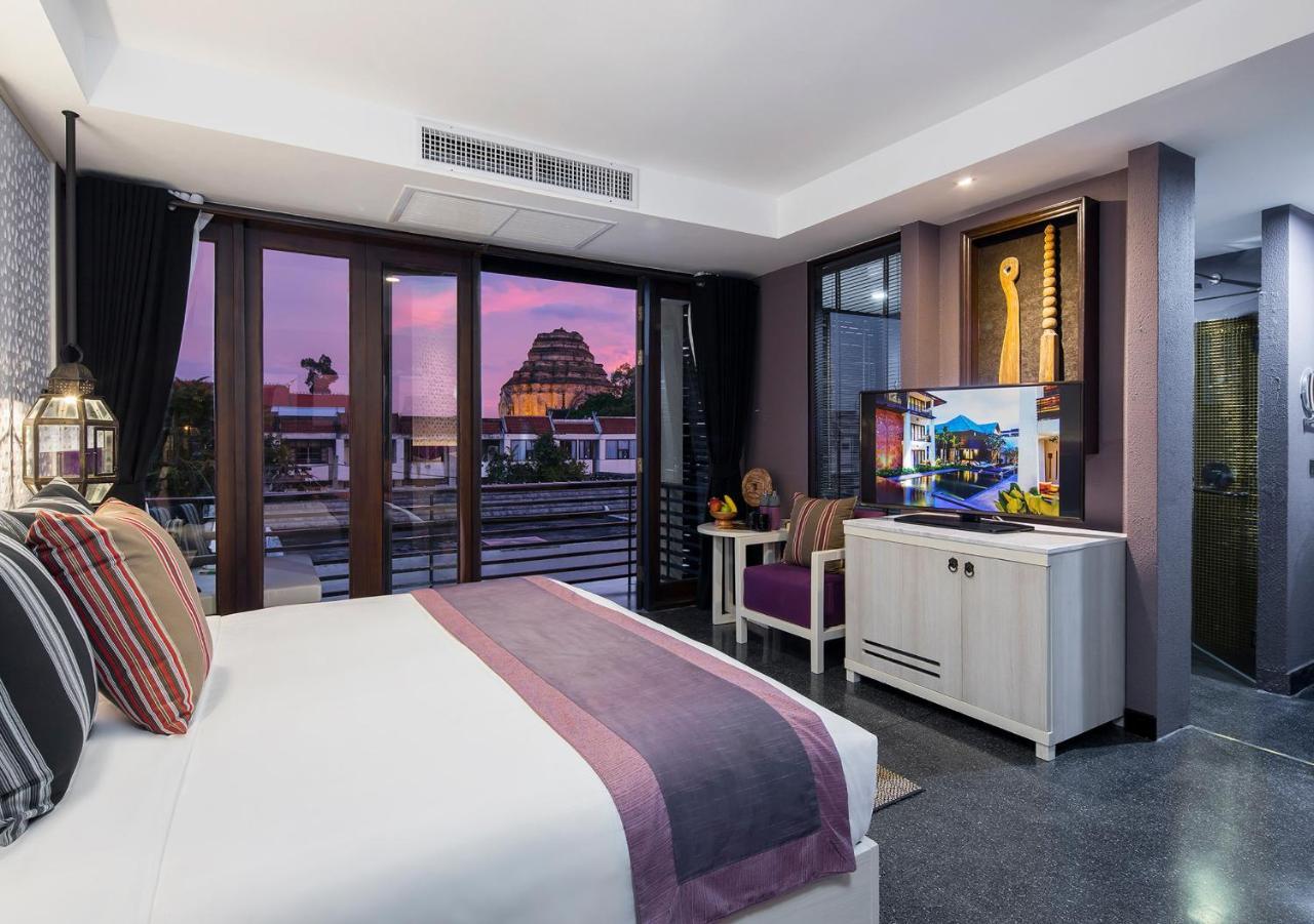 U Hotel