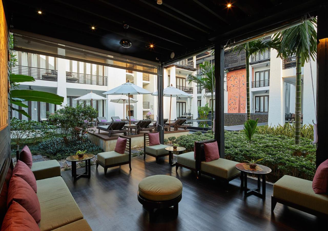 U Hotel