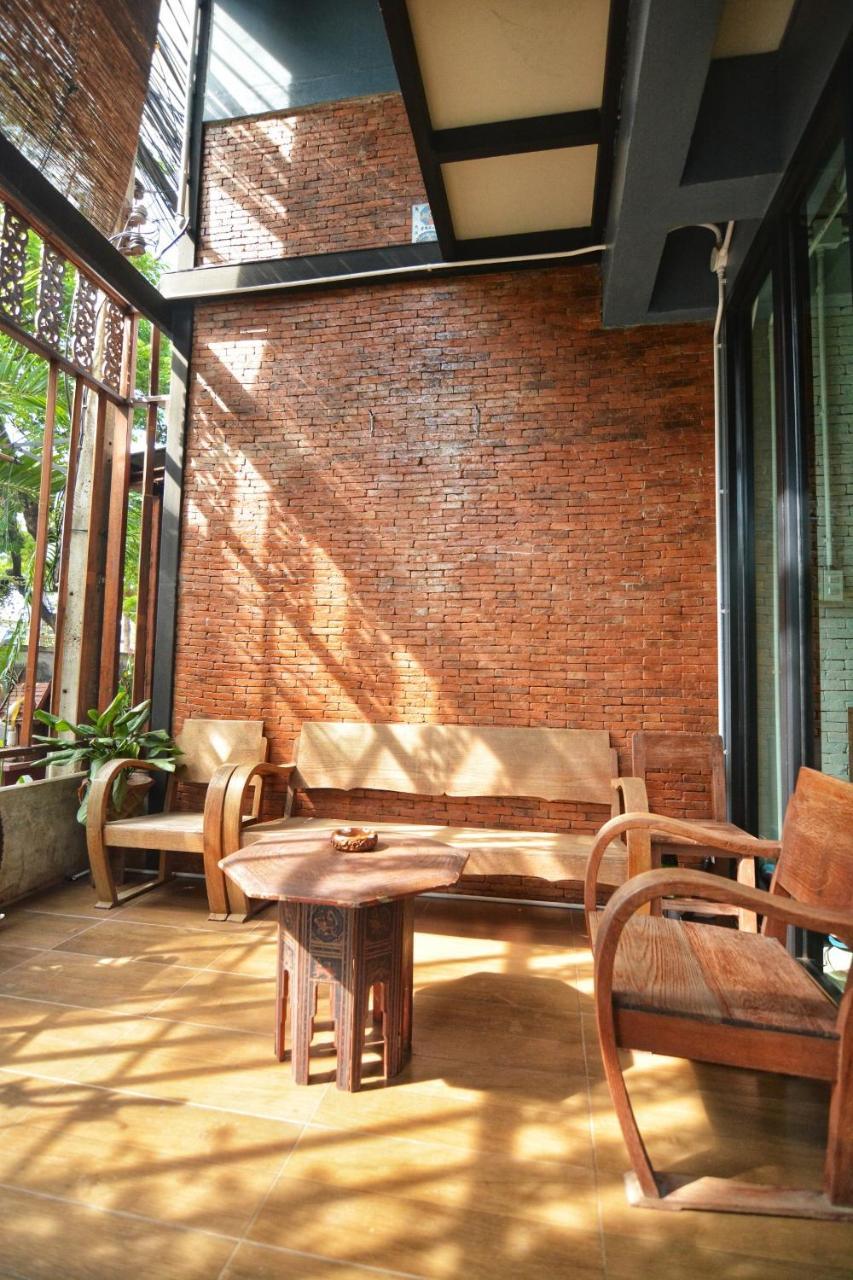 The Corner's Unique House Rumah percutian