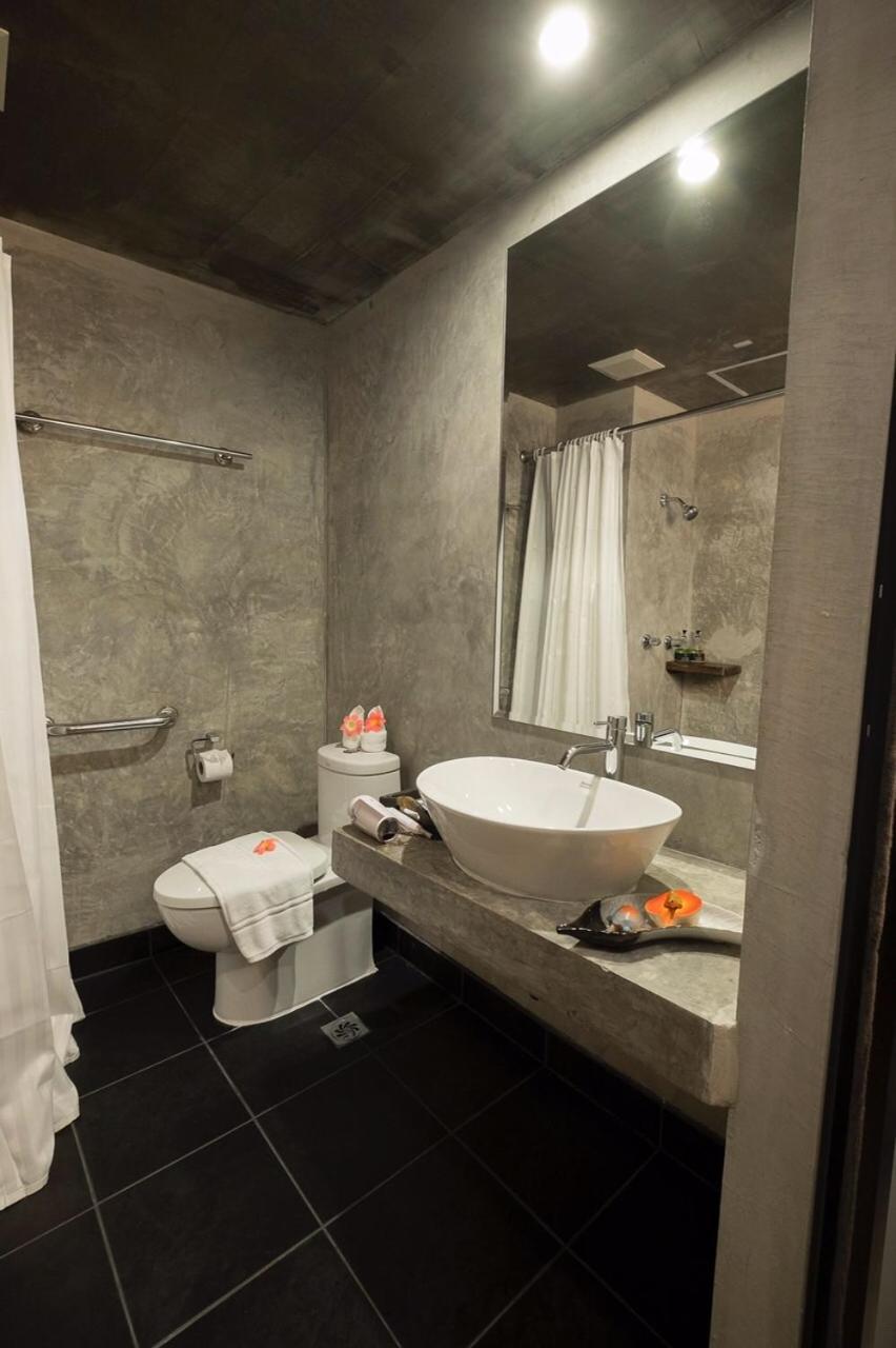 Thapae Loft