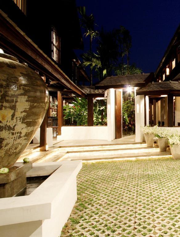 Manathai Village, Hotel