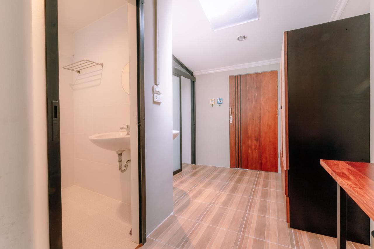 64house Hotel 3*