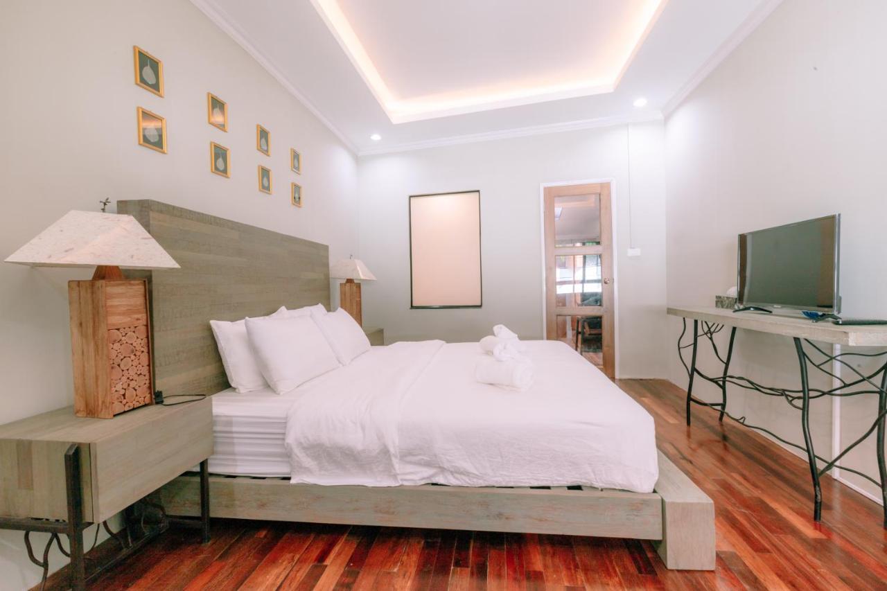 Hotel 64house