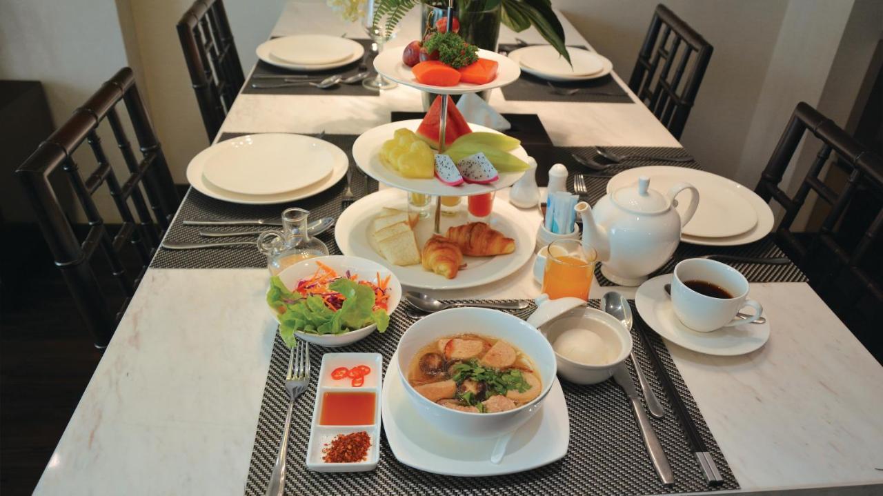 The Riverside Hotel 5*