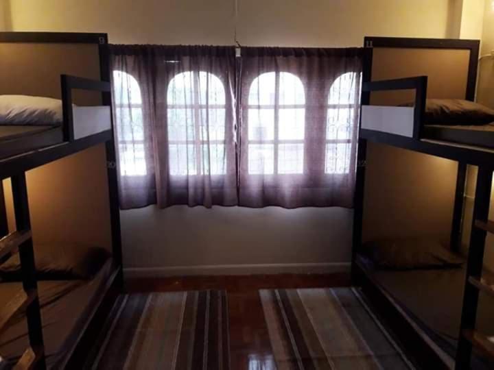 Full Feel House Hostel