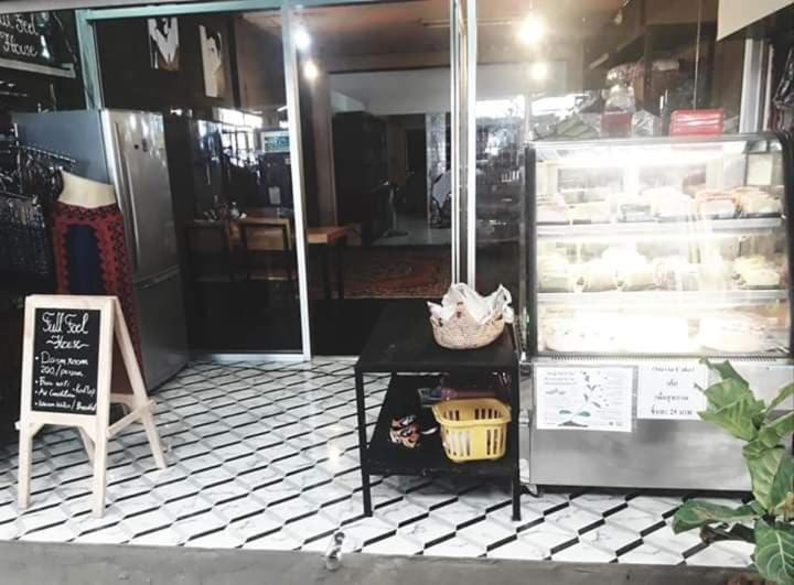 Full Feel House Hostel Chiang Mai