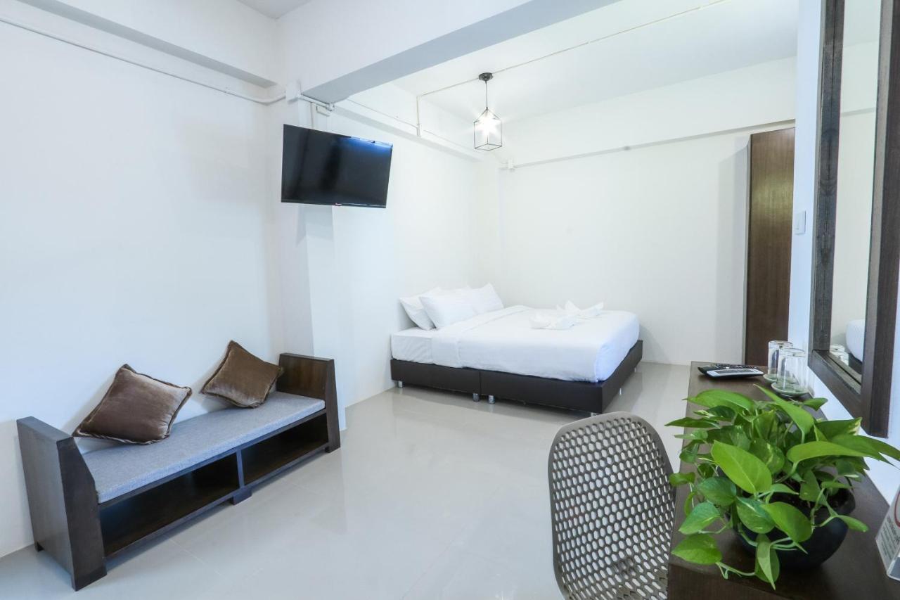 Hotel Wualai By Cmstay