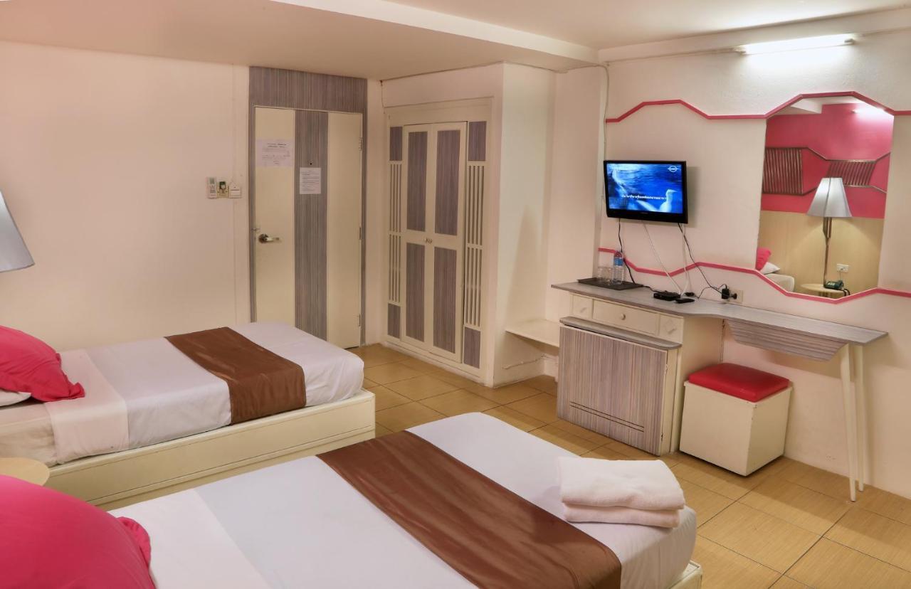 Highway Hotel Chiang Mai