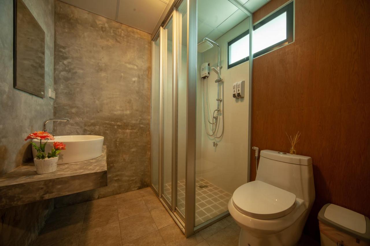 Stucco Loft Residency Chiang Mai