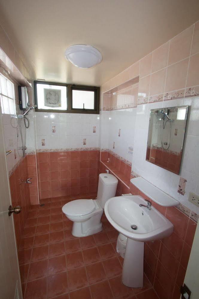 Donchai House Guest House& Cafe Penginapan
