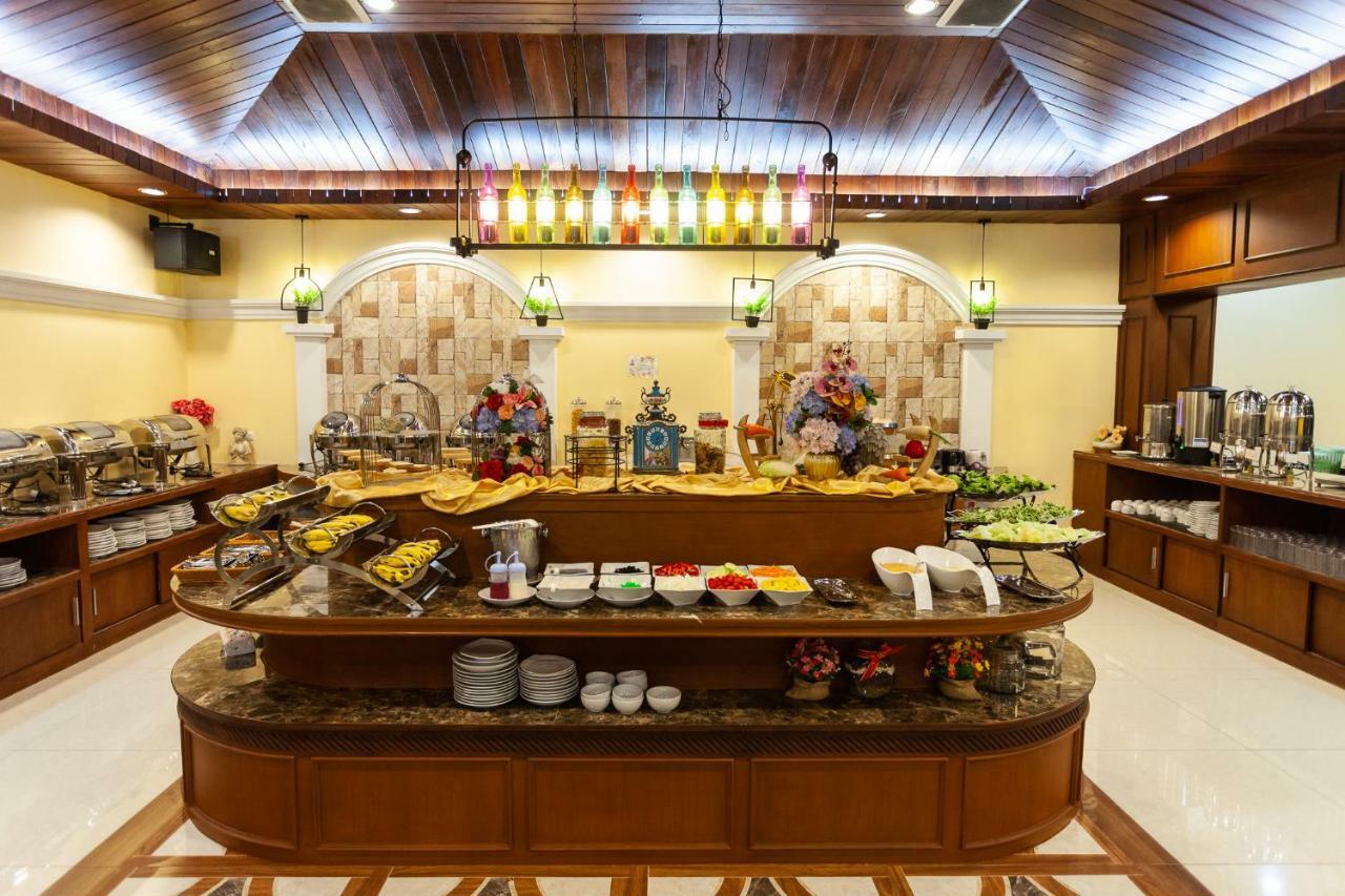Hotel The Airport Greenery 4*