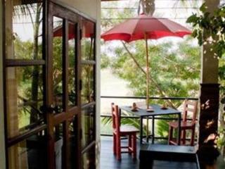 Tempat peranginan Baan Puang Petch Chiang Mai