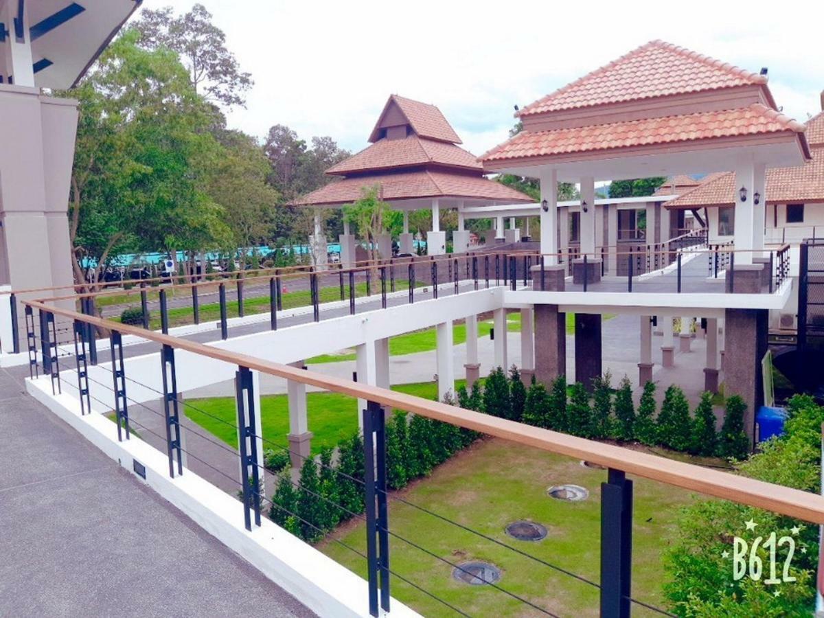 - Sha Extra Certified Resort Chiang Mai