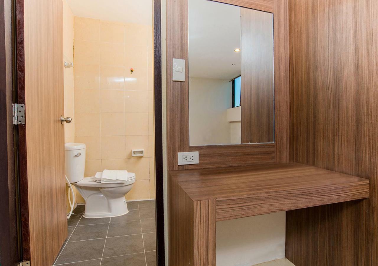 Hotel B2 Airport Chiang Mai