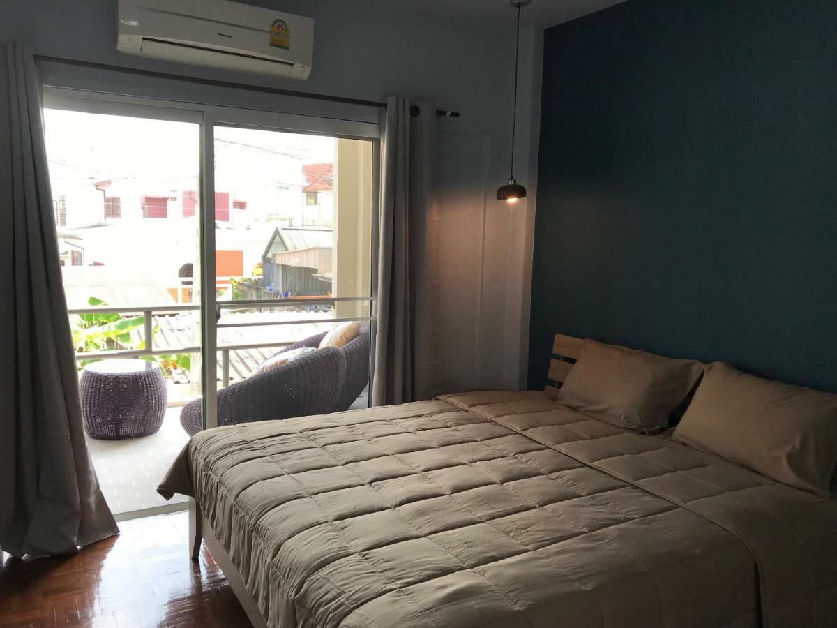 8th House @ Center Of Chiangmai Old Town Apartment Chiang Mai