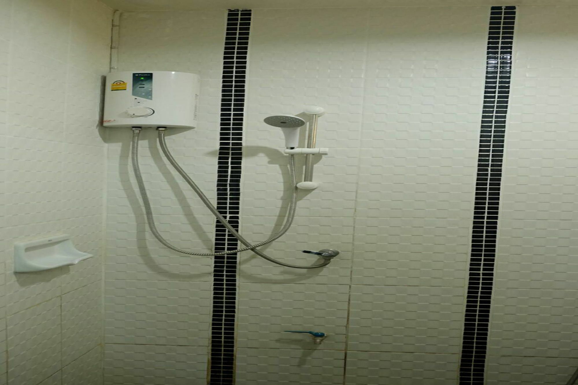 Banpu Mansion Aparthotel 2*