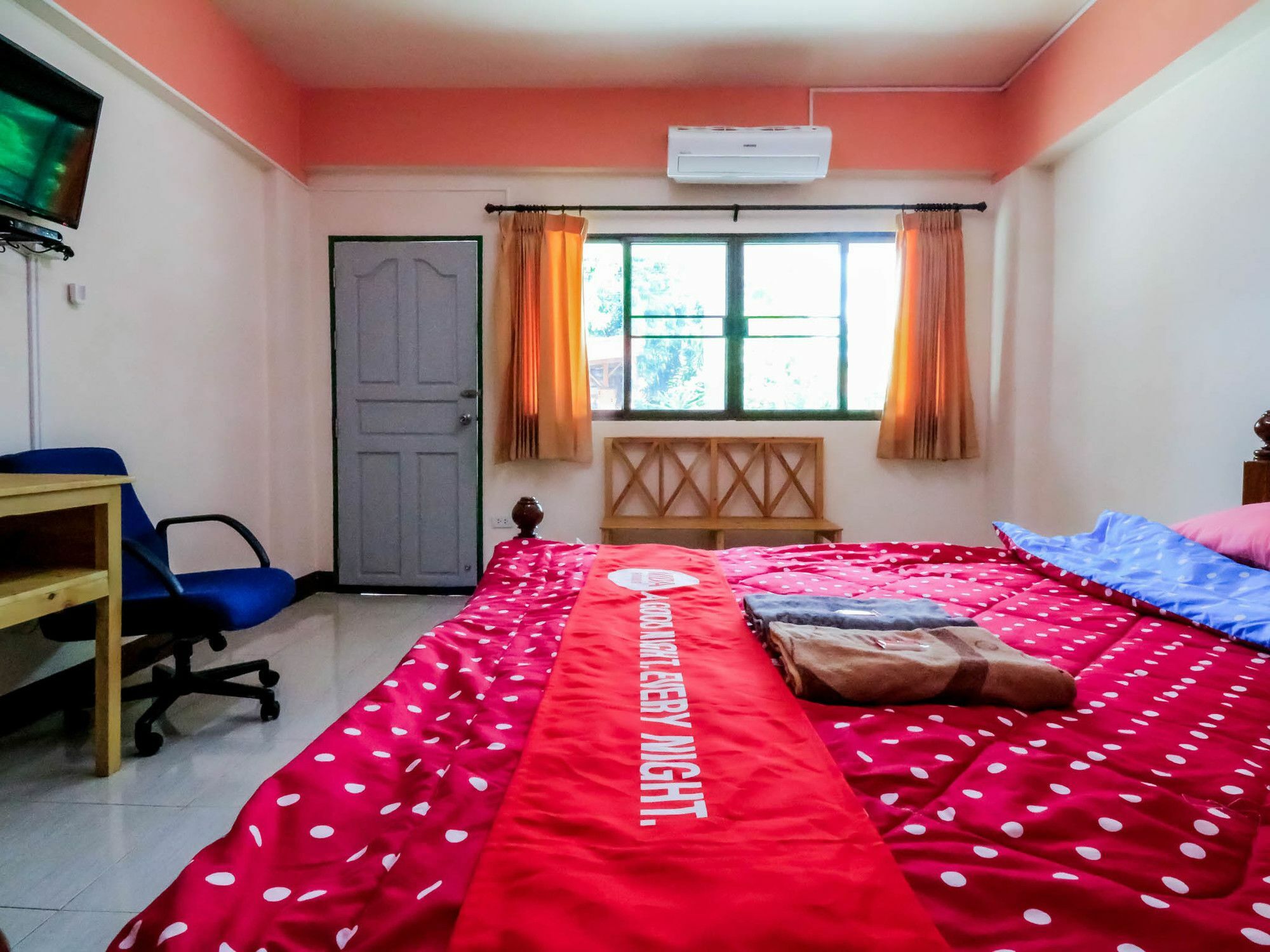 Guest house Prathomporn Fancy House 2*