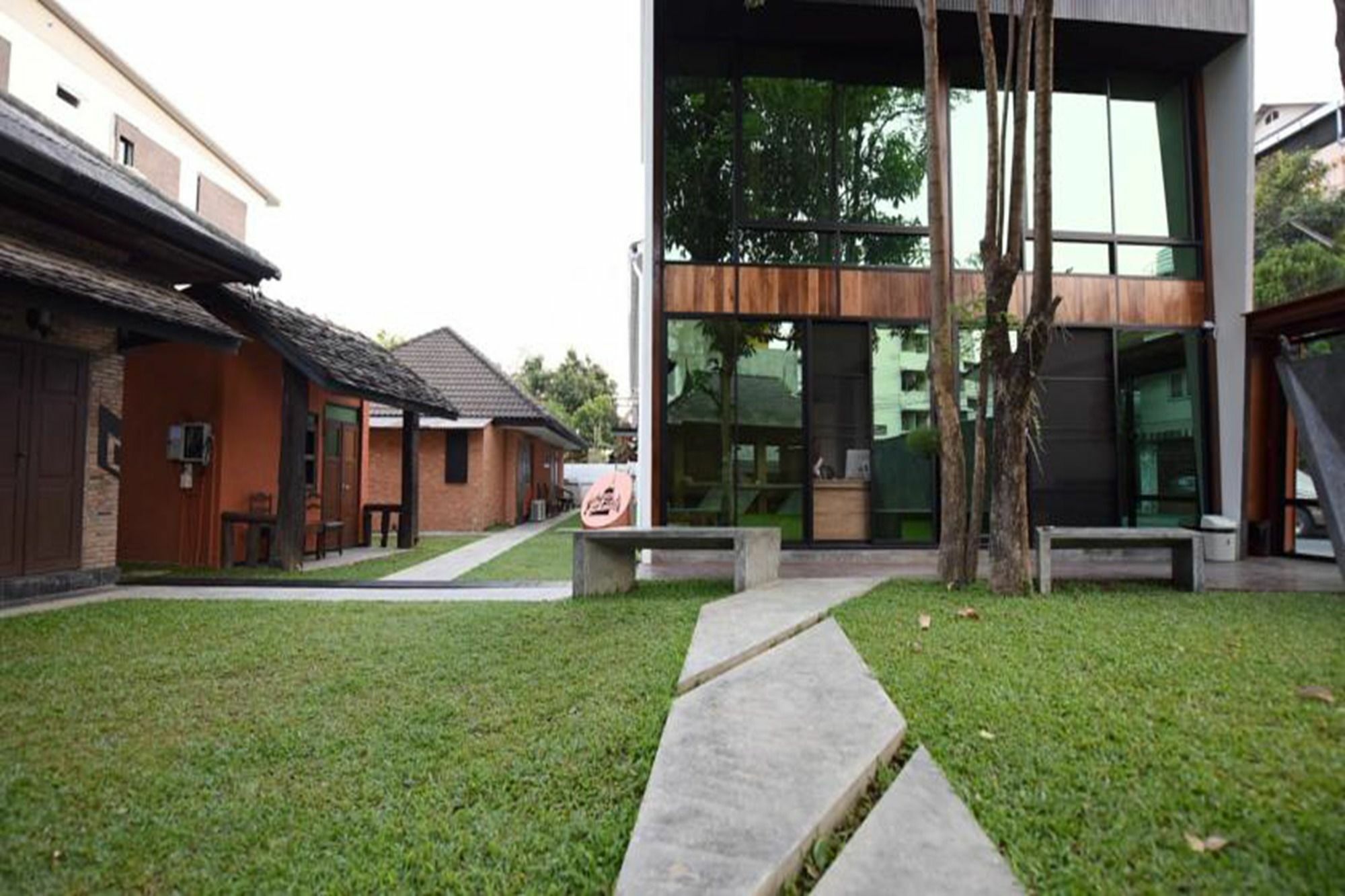 Udee Guest house