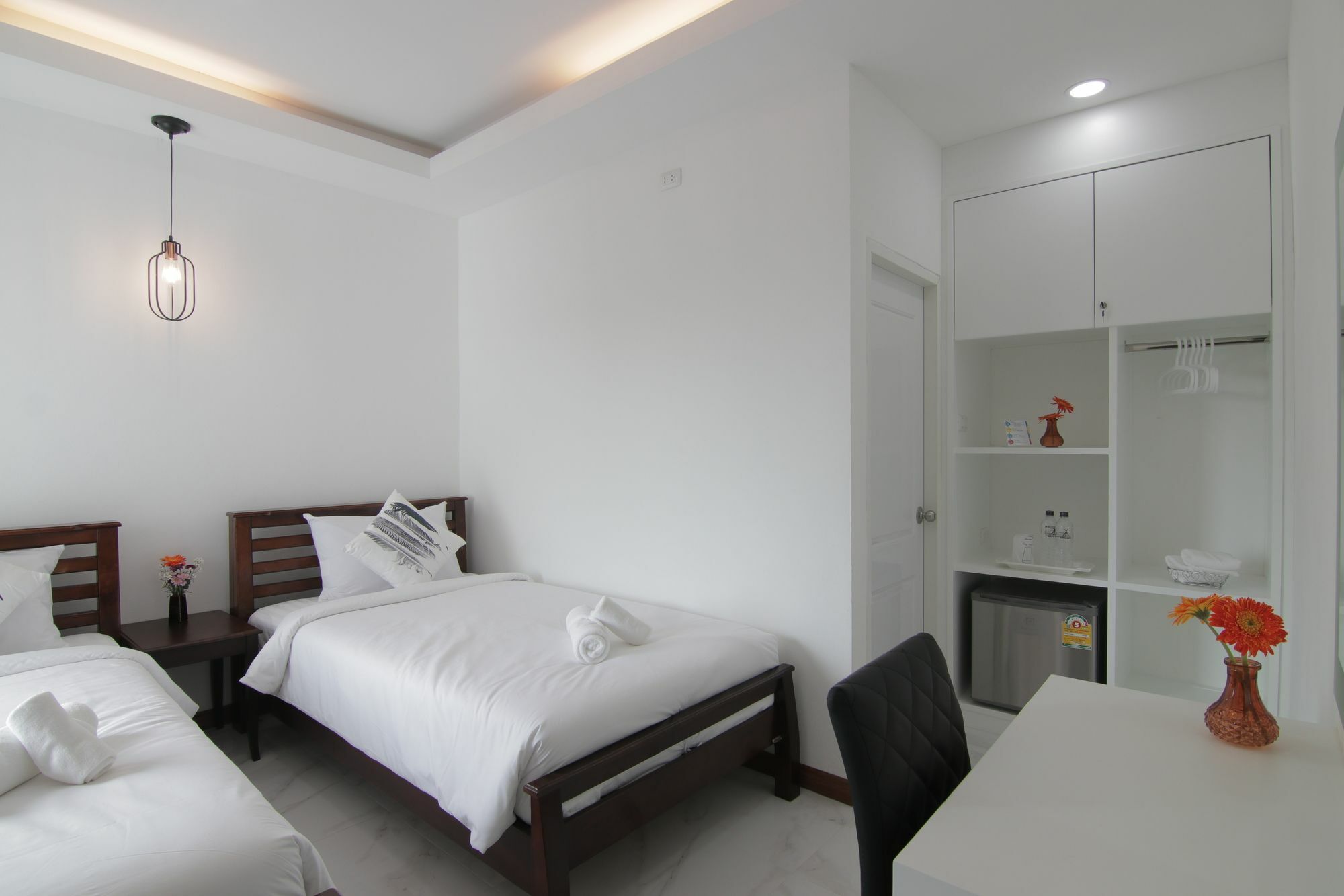 Gusto House 3*
