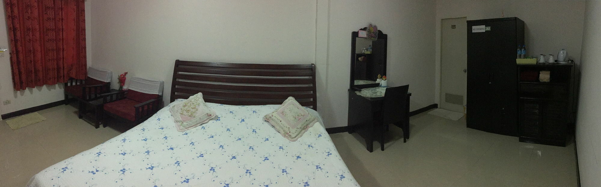 Gusto House 3*
