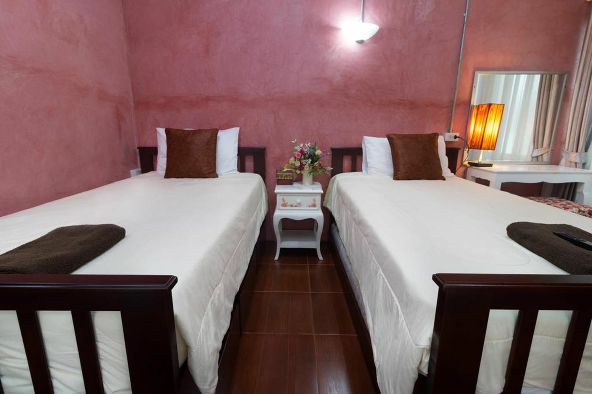 Khunnai House Guest house 2*