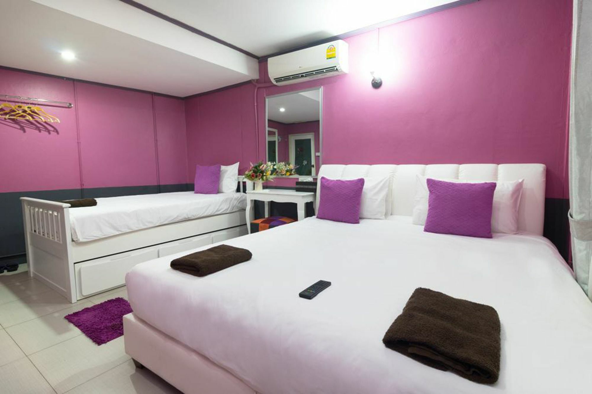 Khunnai House Guest house