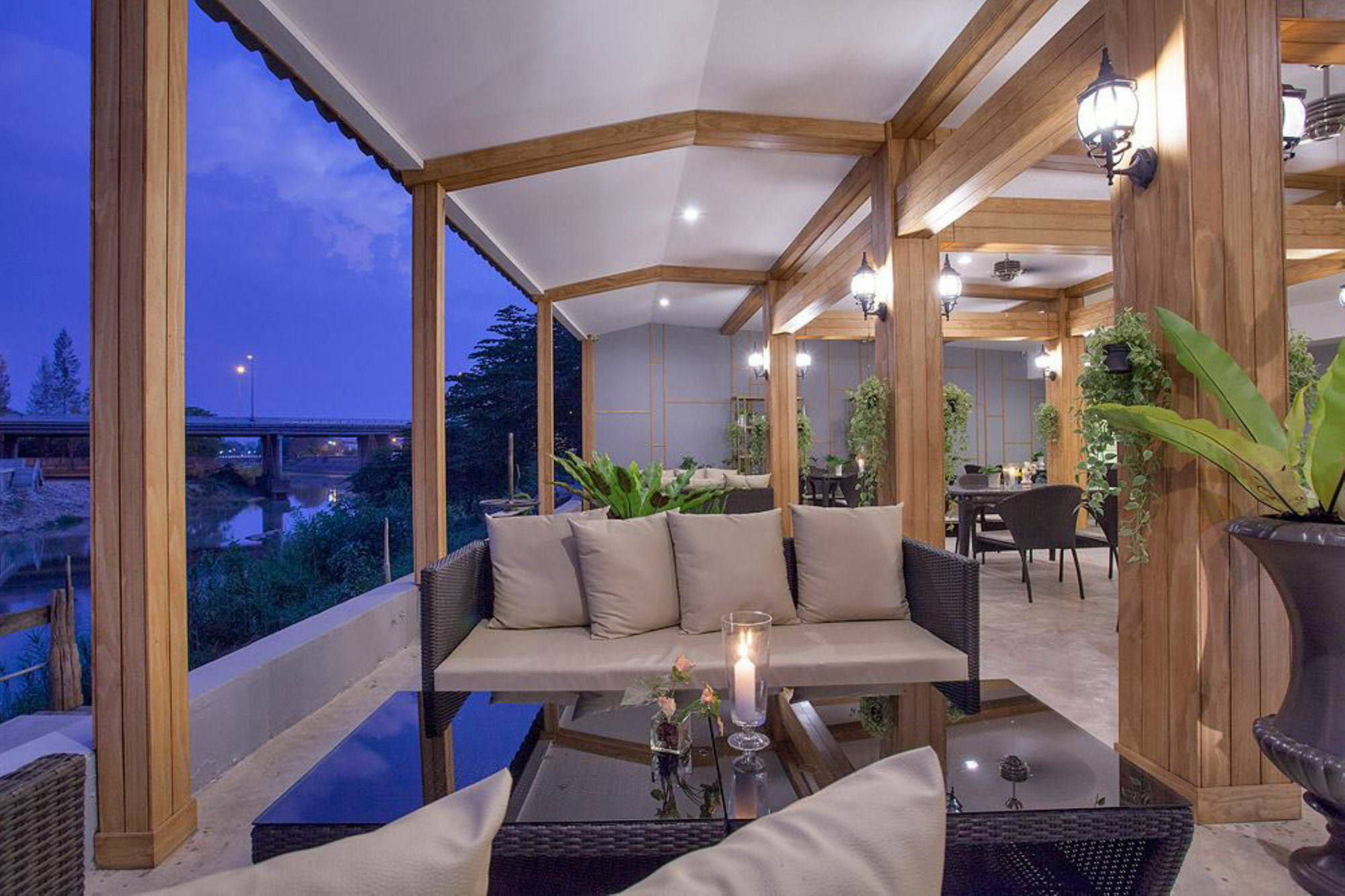 Hotel The Riverside 5*