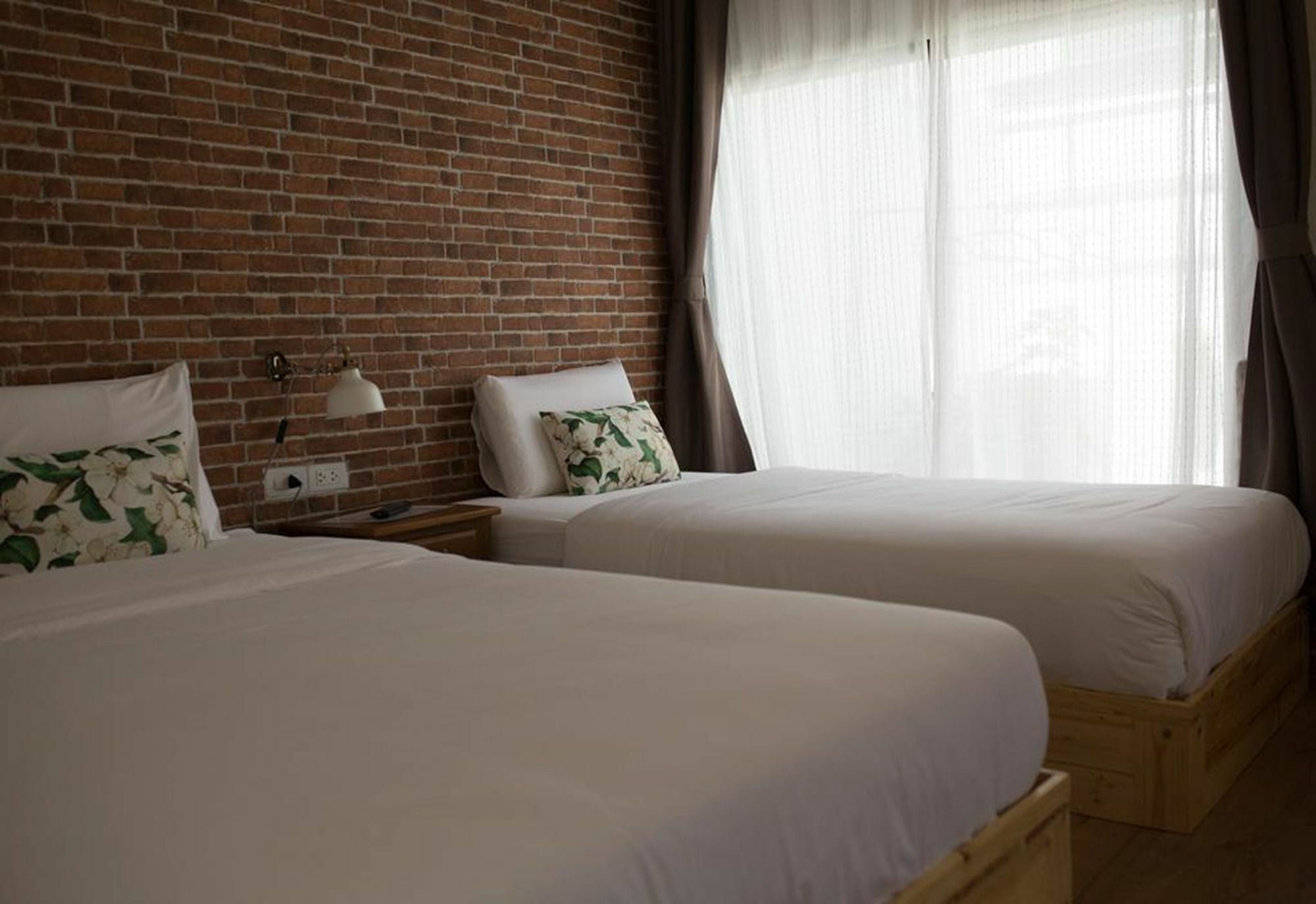 Homestay We 2 *