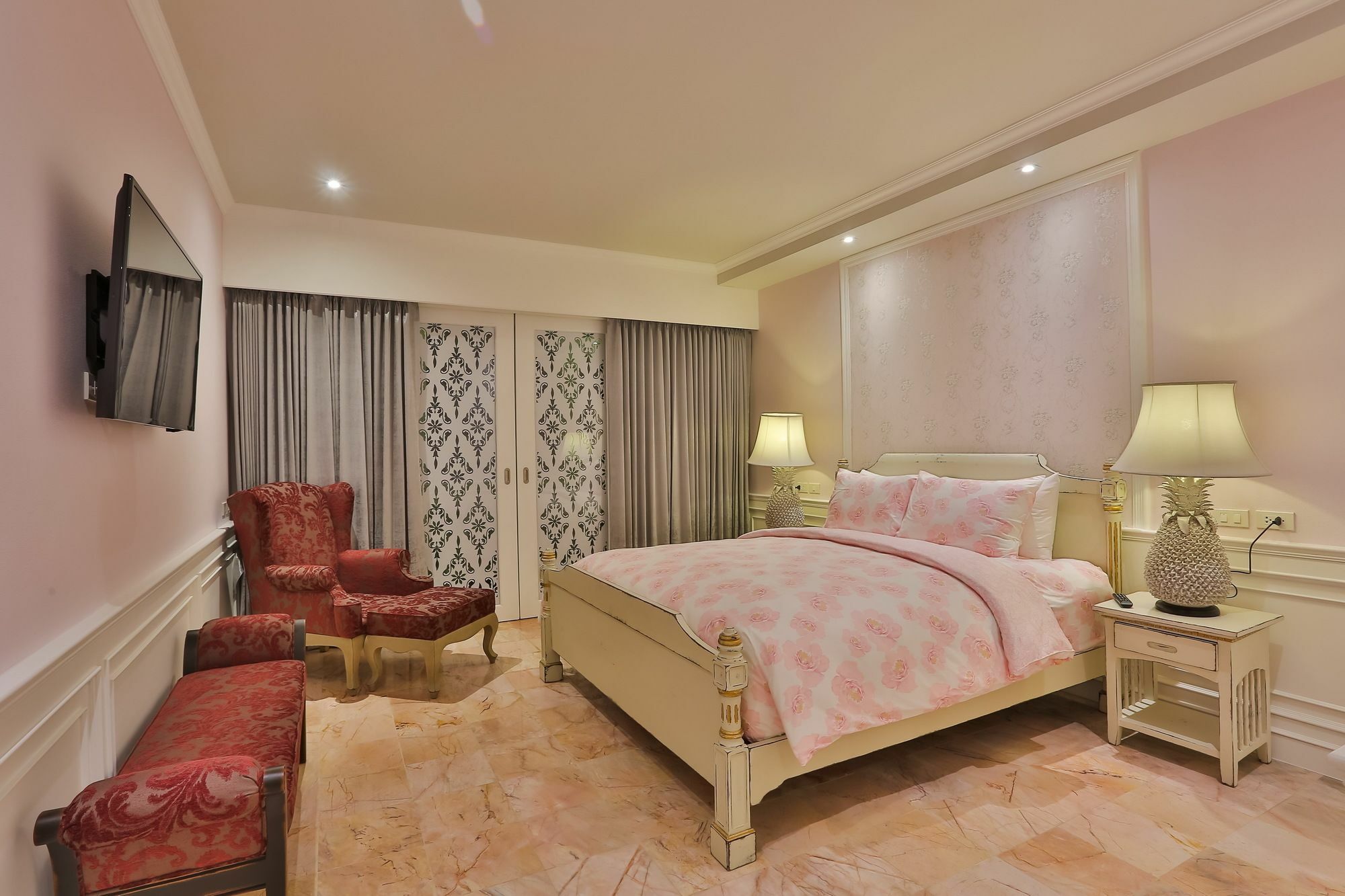Hotel At Pingnakorn Riverside 4*